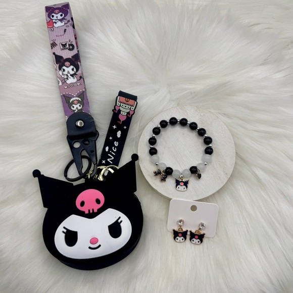 Mini Size Kuromi Silicone Coin Purse w/ Wrist Keychain & Jewelry set - Picture 6 of 7